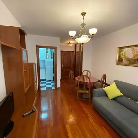 Apartamento Al Lado De La Plaza Mayor En * La Bañeza