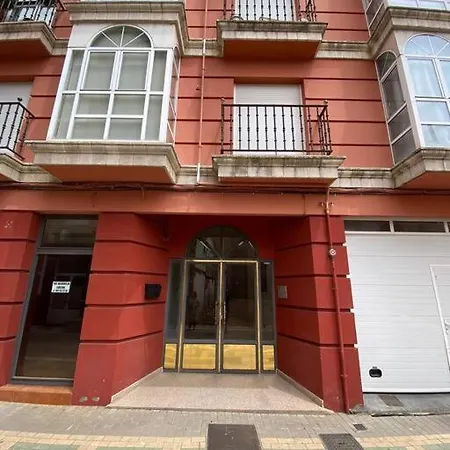 Apartamento Al Lado De La Plaza Mayor En Apartamento La Bañeza